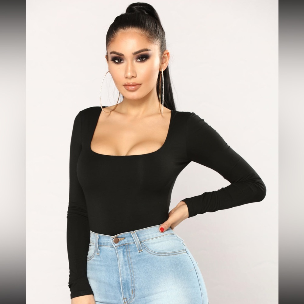 Anything but Square Long sleeve Bodysuit